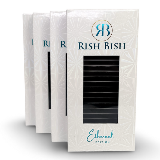 .12 Classic Lashes